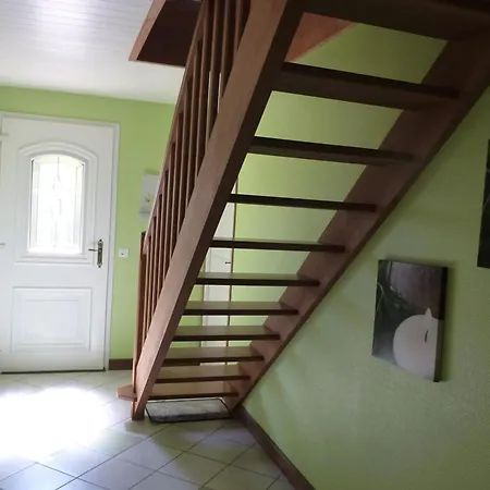 Casa de Férias Maison Spacieuse à Avec Piscine Privée *