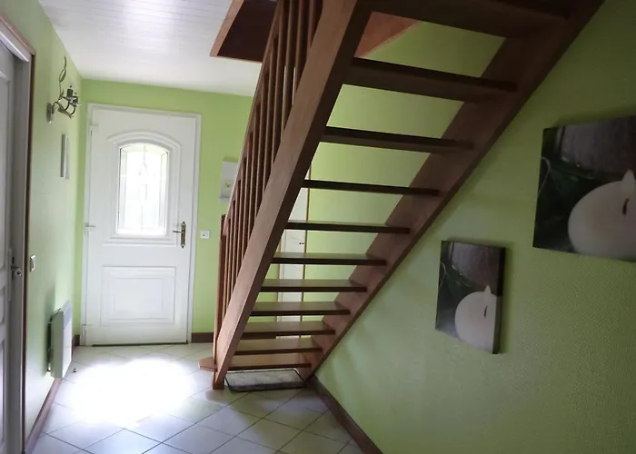 Prázdninový dům Maison Spacieuse A Avec Piscine Privee *